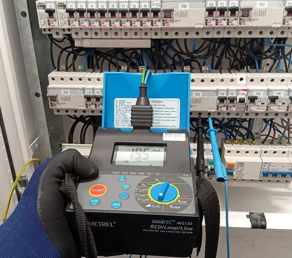 Pomiary instalacji elektrycznej w Warszawie